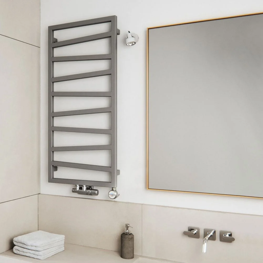 Полотенцесушитель электрический Terma Zigzag 835х500 200W кабель без вилки, хром (WLZIG083050KCROE1MOAM) - Фото 2