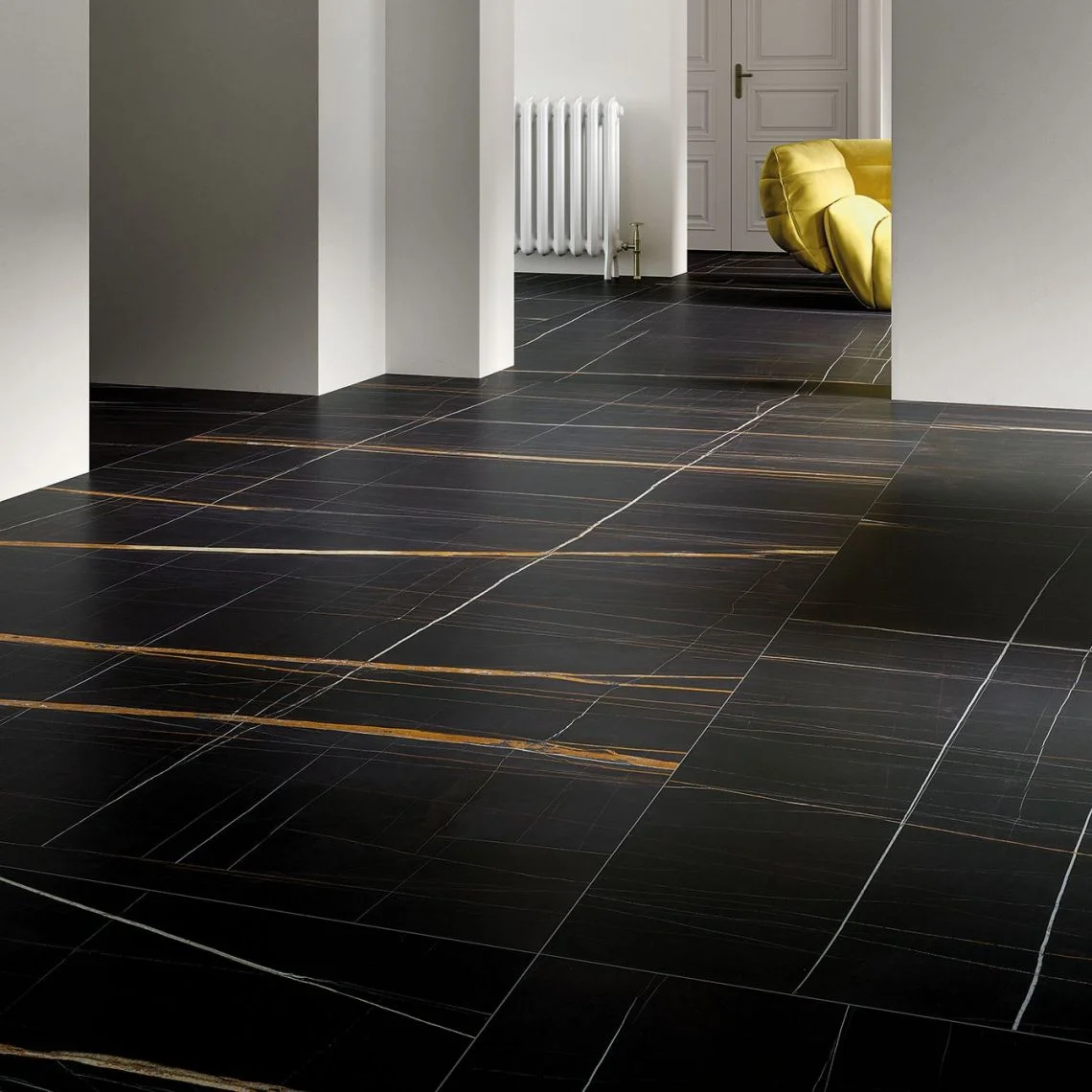 Керамограніт Fiandre Marmi Maximum Sahara Noir Satin 120х120 (MMH556120) - Фото 2
