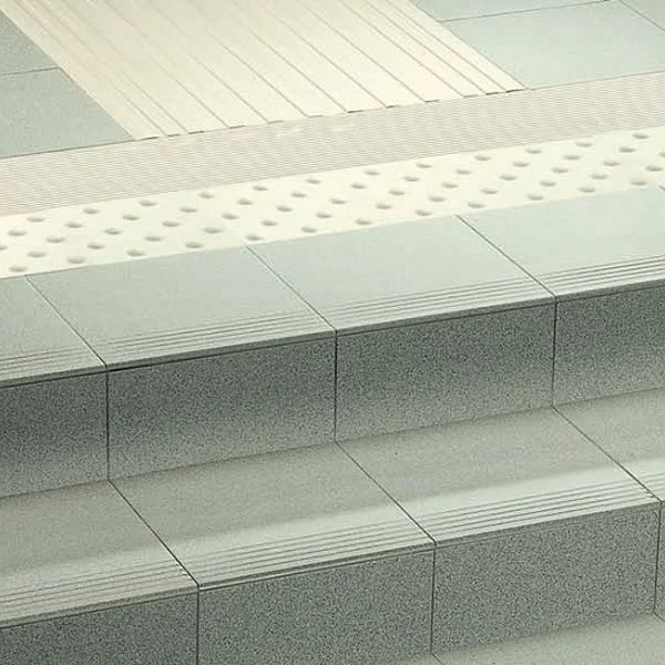 Керамогранит тактильный для незрячих и слабовидящих Casalgrande Padana Tactile Tondi Bianco 20x20 - Фото 3