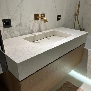 Умывальник подвесной Luxestone 120x55x16 см из керамогранита,… - Фото №1