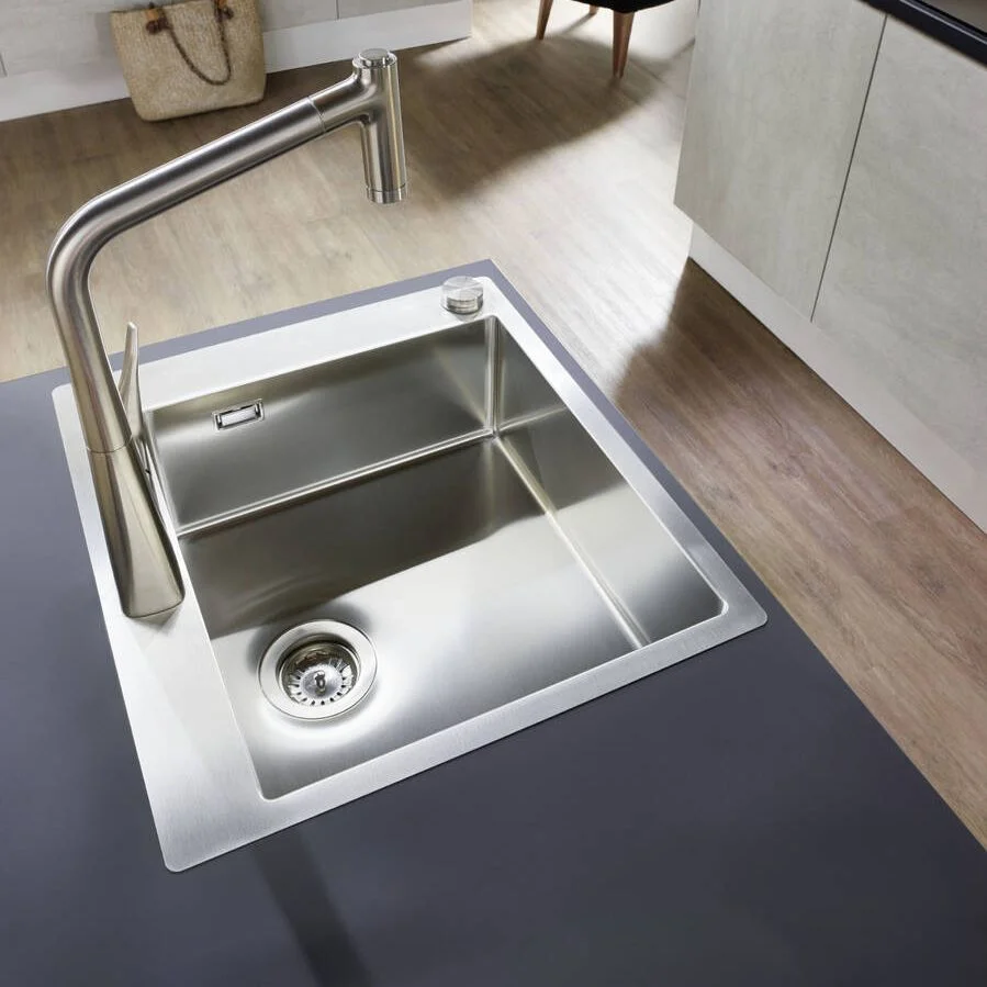 Кухонна мийка Hansgrohe S711-F450 550х500 на стільницю, Stainless Steel (43301800) - Фото 3