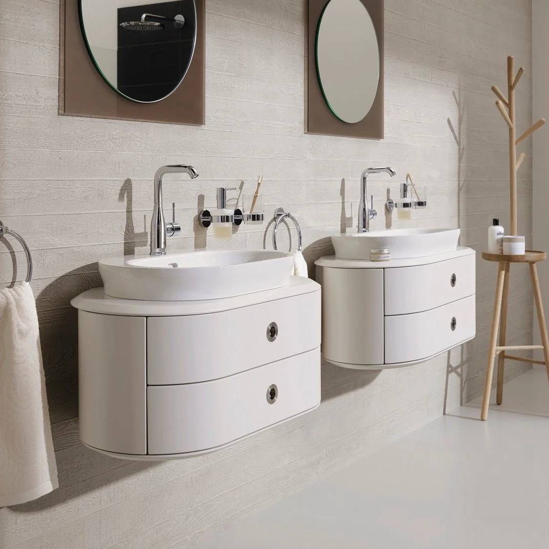 Змішувач для умивальника Grohe Essence New L-Size, хром (23541001) - Фото 2