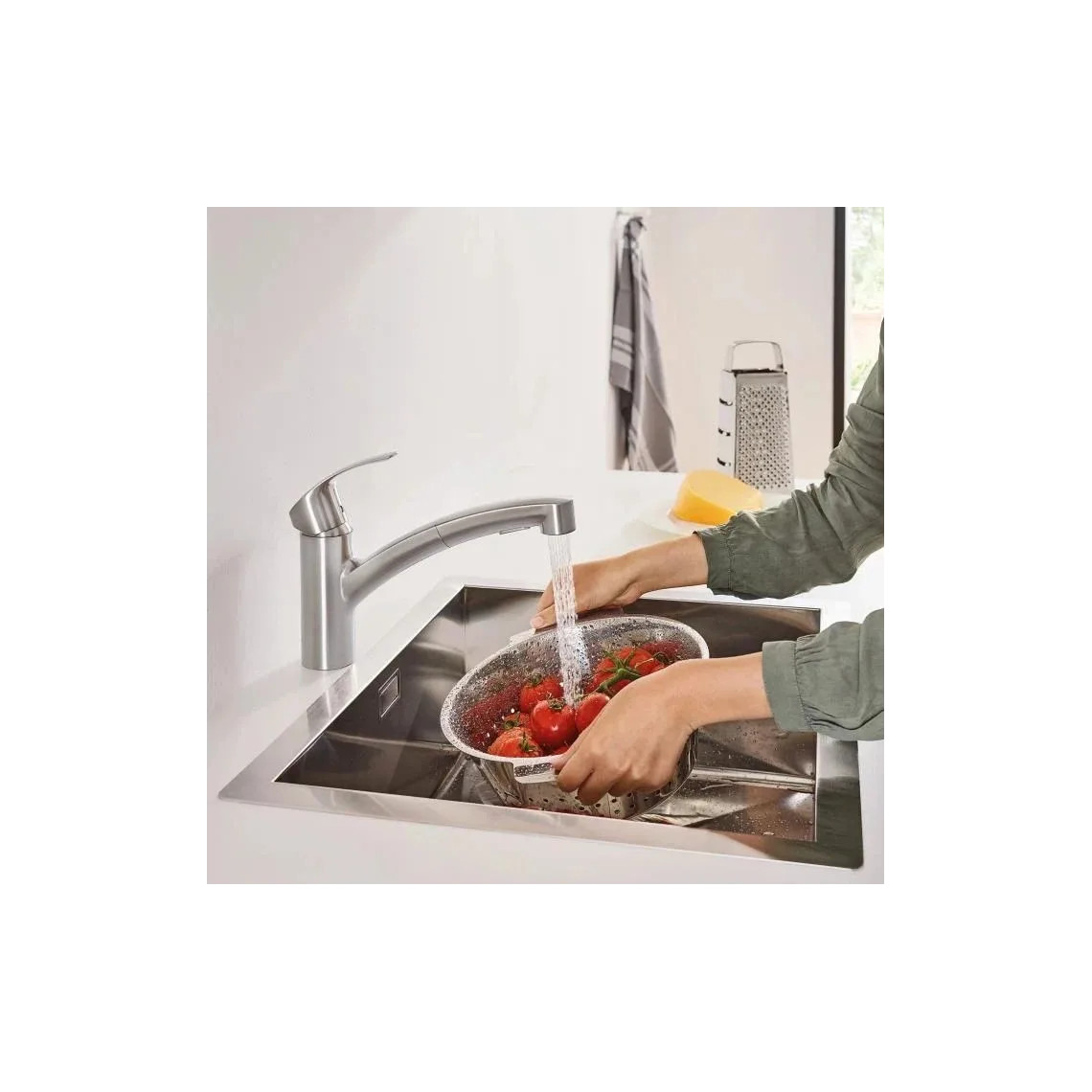 Смеситель для кухни Grohe Eurosmart New однорычажный, выдвижная лейка, суперсталь (30305DC1) - Фото 2