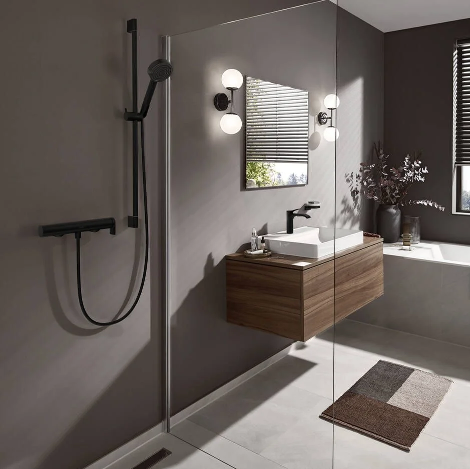Смеситель для душа Hansgrohe Vivenis, Matt Black (75620670) - Фото 2