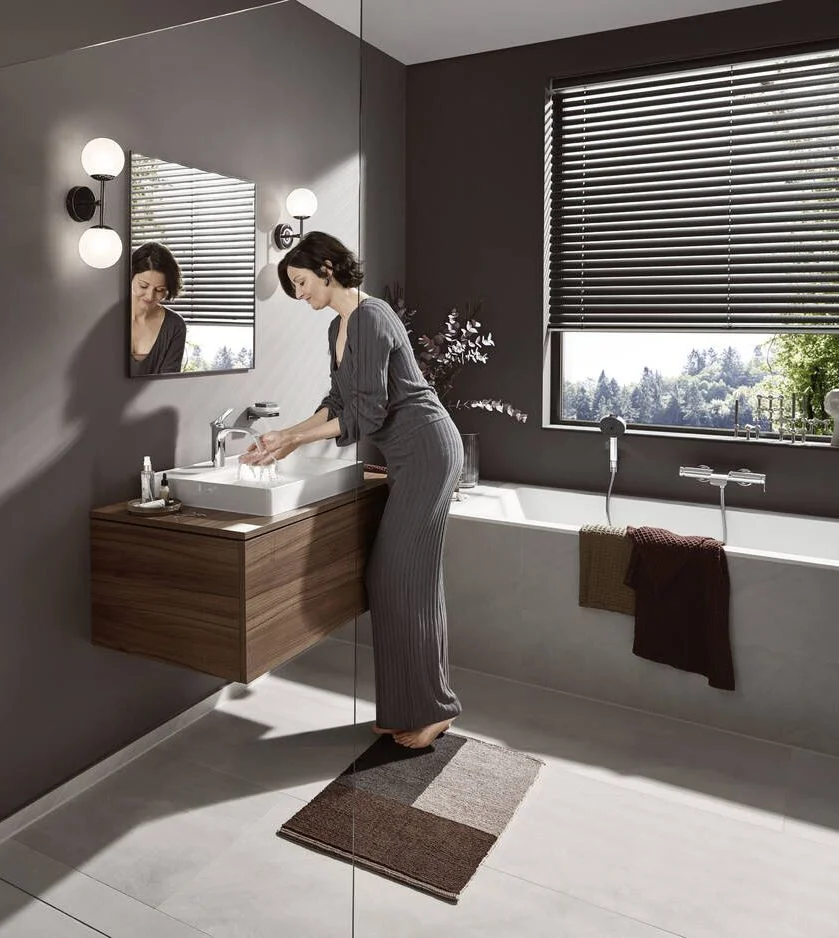 Смеситель для душа Hansgrohe Vivenis, Matt White (75620700) - Фото 2