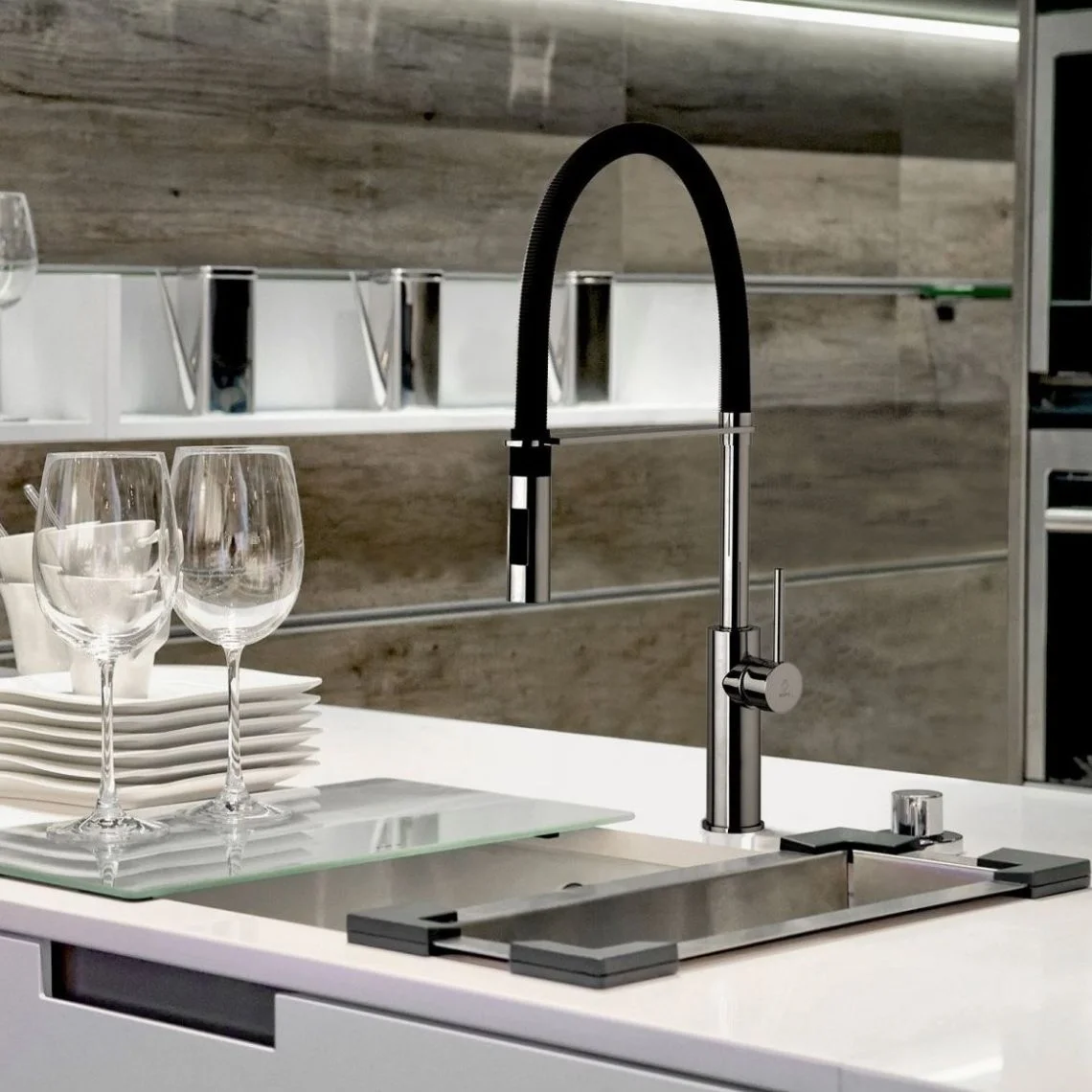 Змішувач для кухні Paffoni Light Professional, сталь / чорний (LIG179STNO) - Фото 2