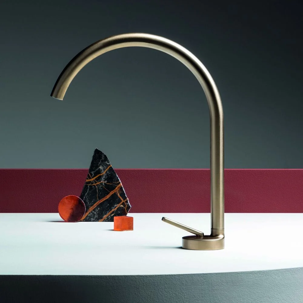 Змішувач для умивальника Zucchetti Isy22, Brushed british gold PVD (ZIS1401.P31) - Фото 2