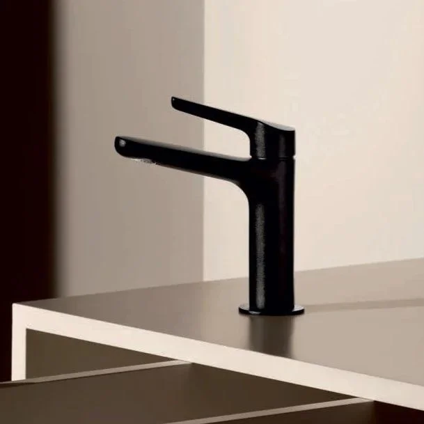 Змішувач для умивальника Zucchetti Medameda, Brushed metal black (ZMM710.C51) - Фото 2
