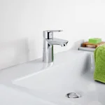 Смеситель для умывальника Grohe BauEdge S-Size однорычажный, хром (23329000) - Фото 2