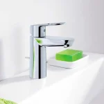Смеситель для умывальника Grohe BauLoop S-Size, хром (23335000) - Фото 2