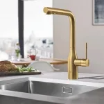 Смеситель для кухни Grohe Essence New с выдвижным изливом, Cool Sunrise (30270GL0) - Фото 2