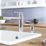 Дозатор для рідкого мила Grohe Cosmopolitan, хром (40535000) - Фото 3